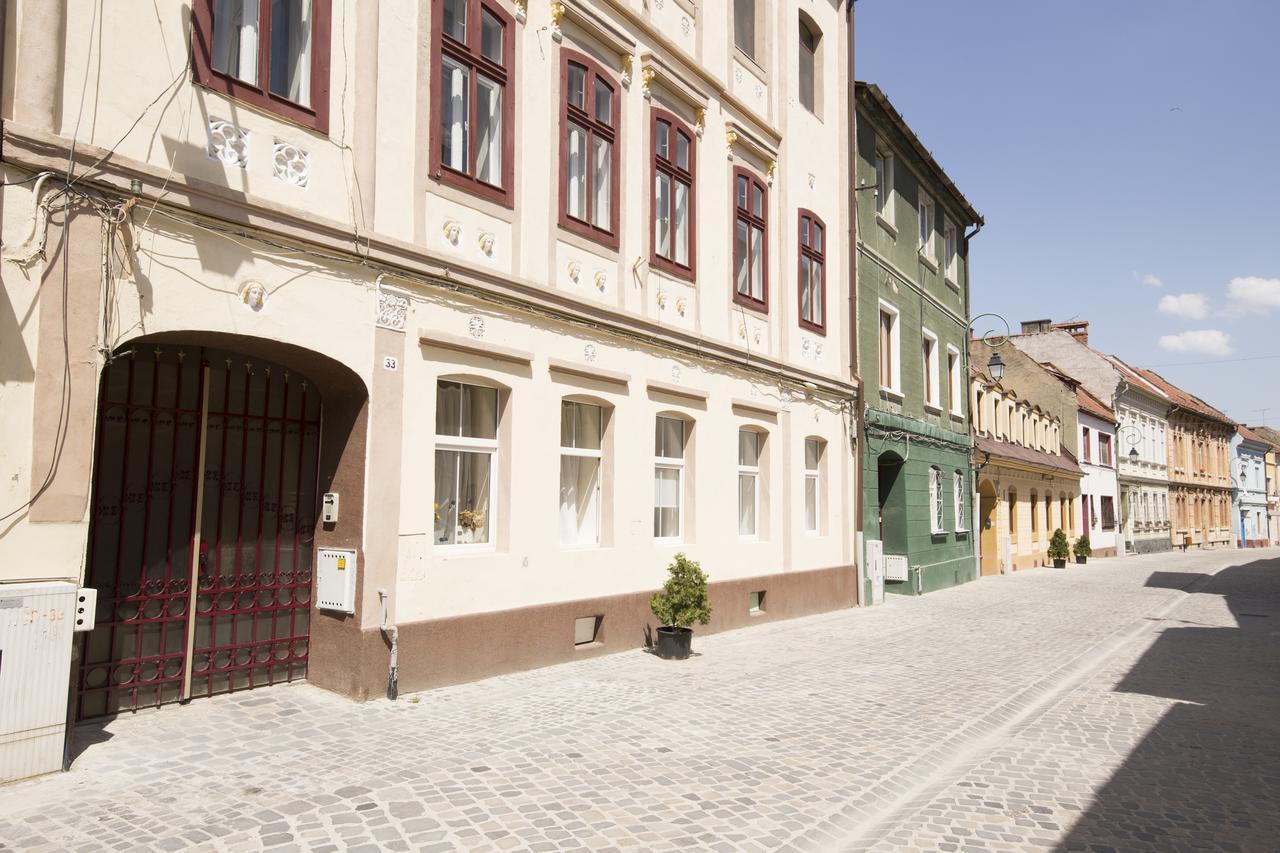 Sunny Old Town Apartment Brašov Exteriér fotografie