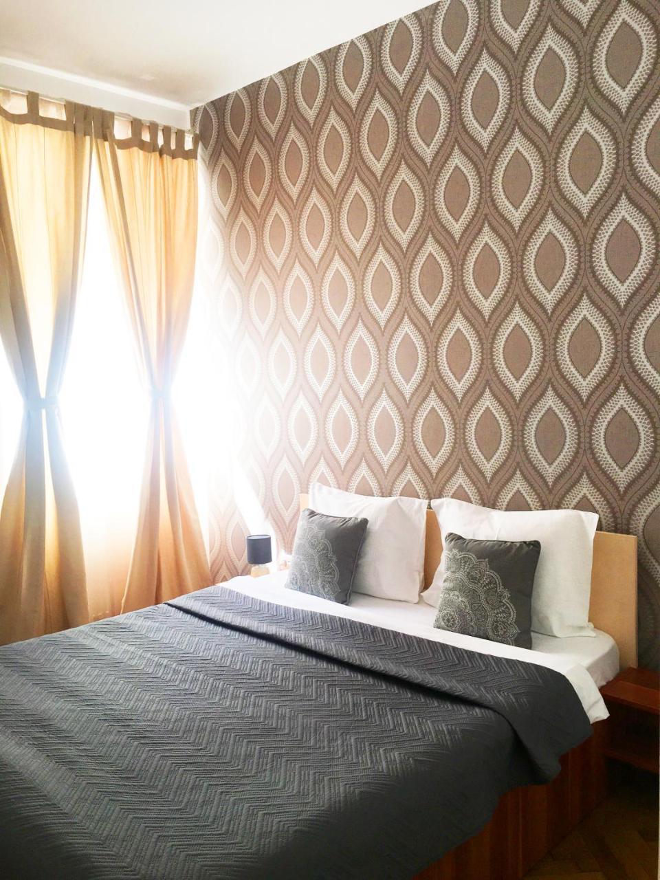 Sunny Old Town Apartment Brašov Exteriér fotografie